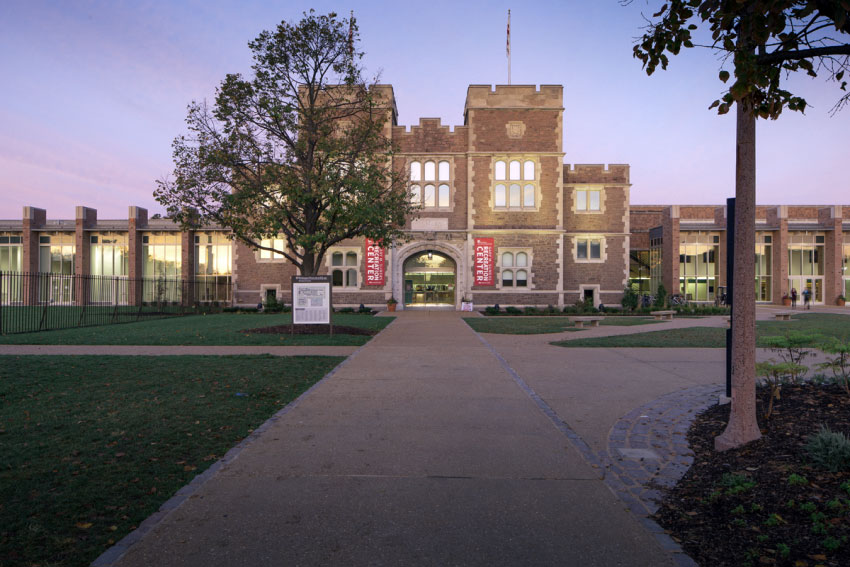 Gary M. Summers Recreation Center at Washington University in MO