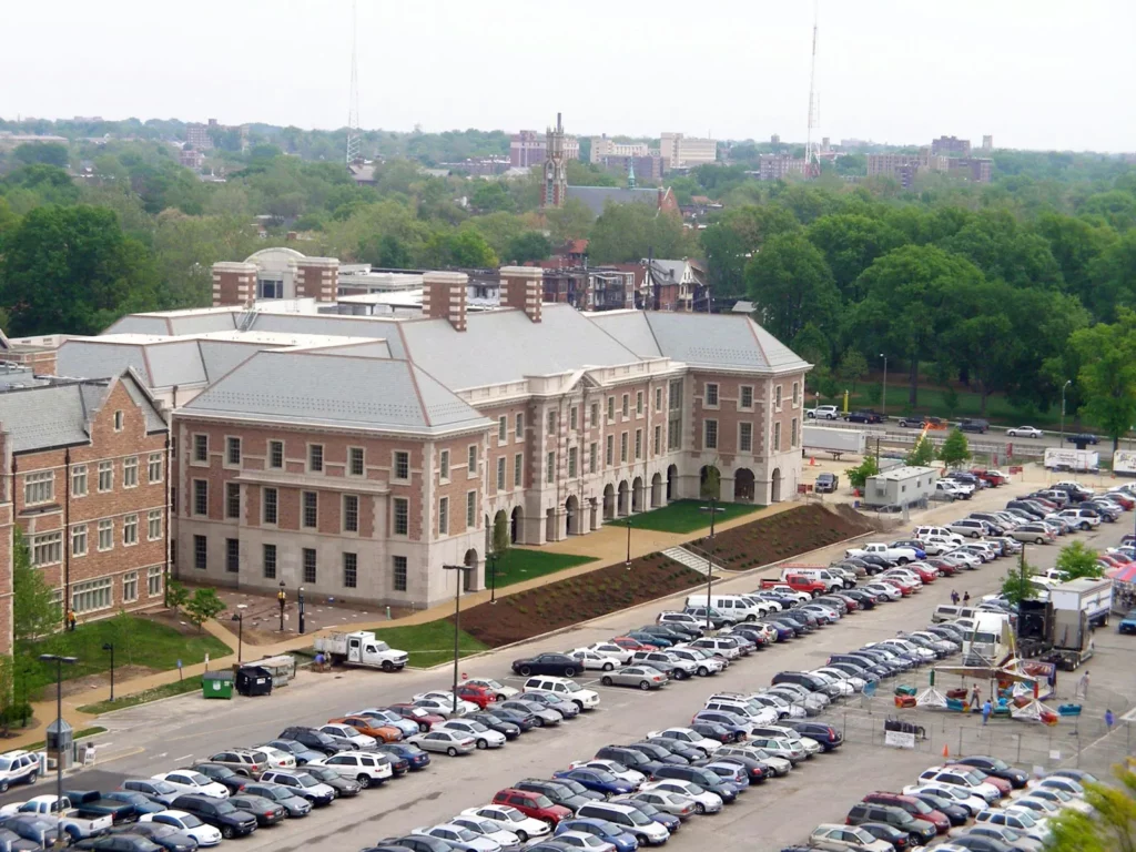 Brauer Hall at Washington University in MO